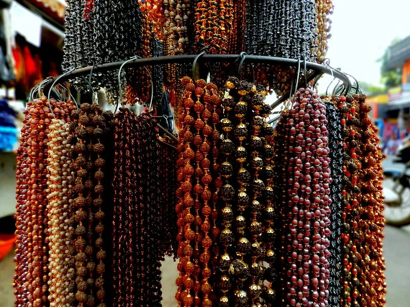 Different kinds of rudraksh mala is available in market